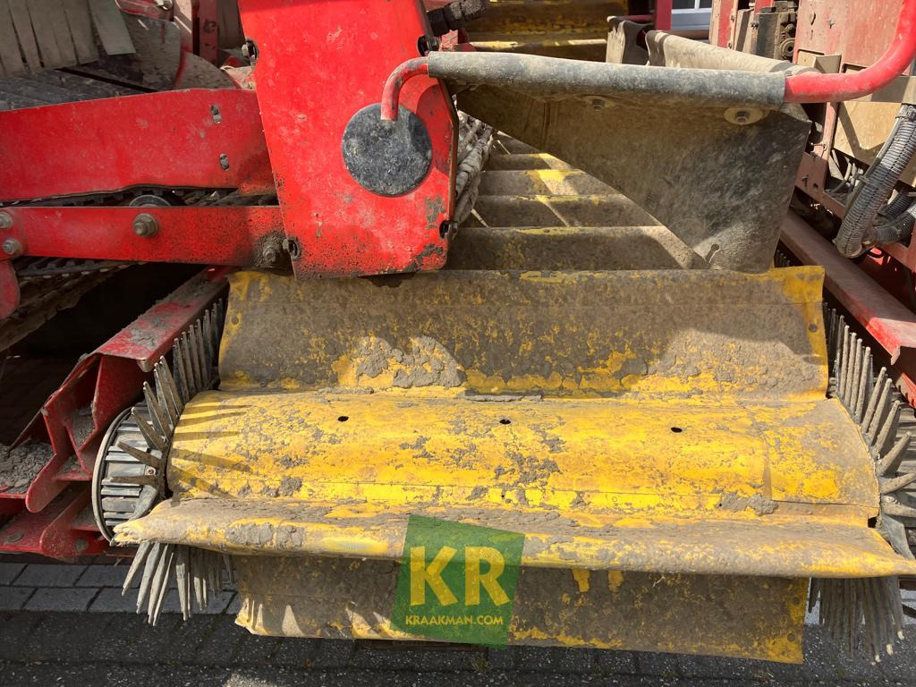 Arracheuse de pommes de terre GV 3000 Grimme