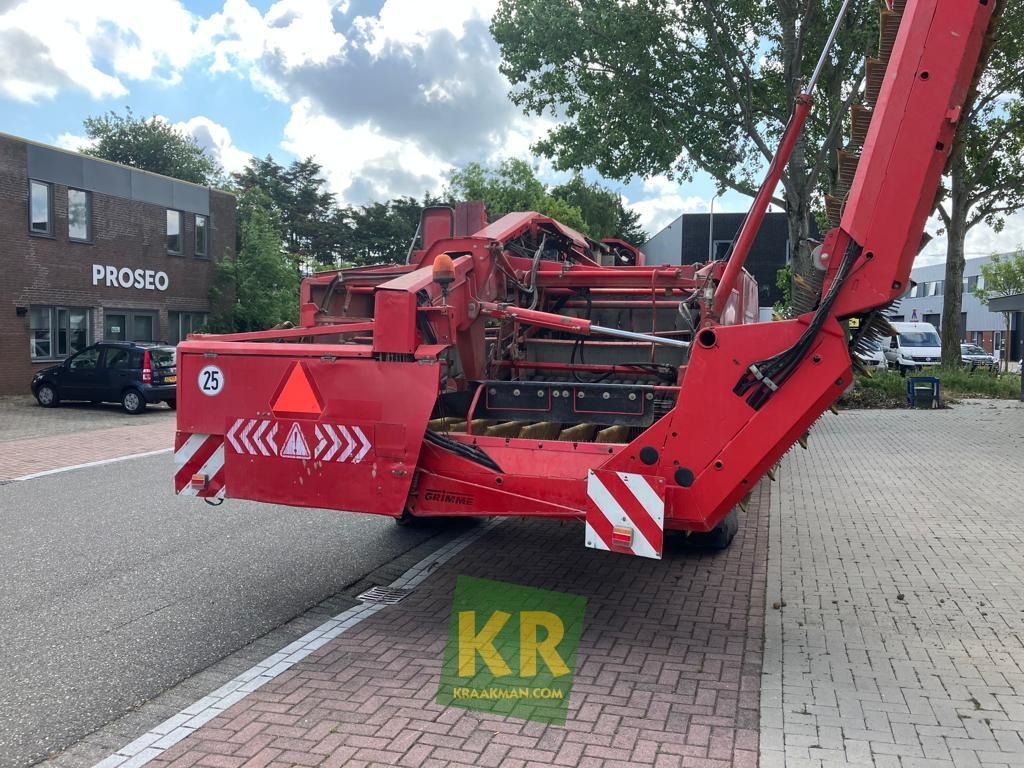 Arracheuse de pommes de terre GV 3000 Grimme