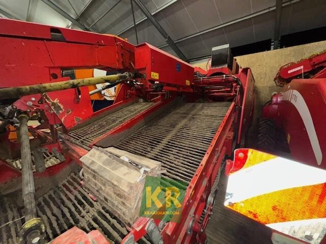 Arracheuse de pommes de terre GV 3000 Grimme