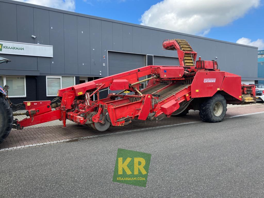 Arracheuse de pommes de terre GV 3000 Grimme