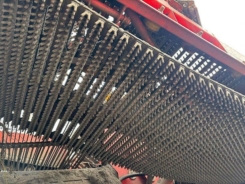 Arracheuse de pommes de terre Grimme SE150-60