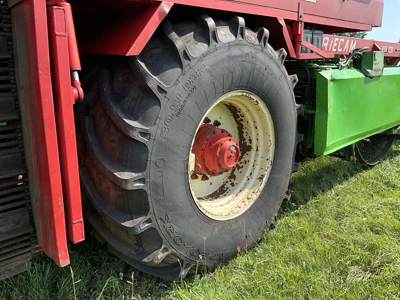 Arracheuse de pommes de terre Riecam RWD 230