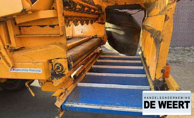 Autochargeuse Belair gebare 1624 , zerograzer , maaiwagen