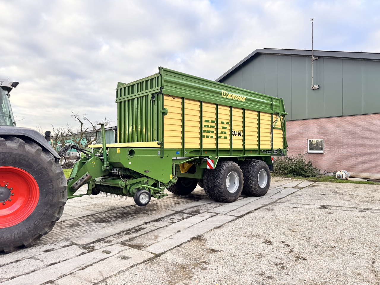 Autochargeuse Krone MX 350 GL
