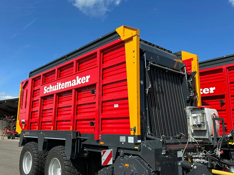 Autochargeuse Schuitemaker Rapide 5800