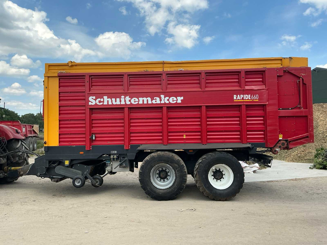 Autochargeuse Schuitemaker Rapide 660