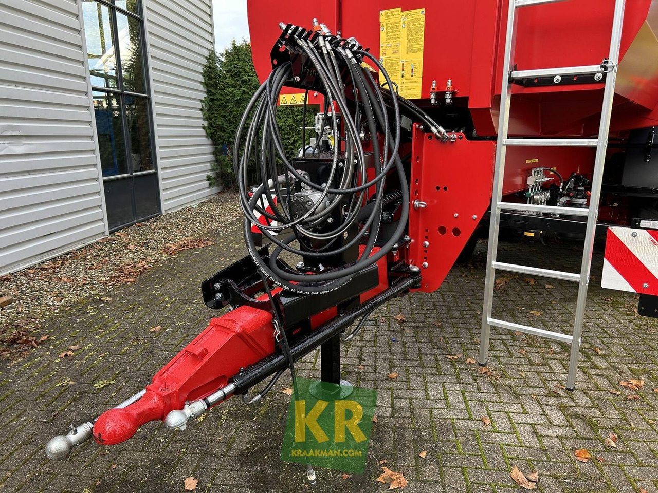 Benne agricole BIG BODY 900 Krampe