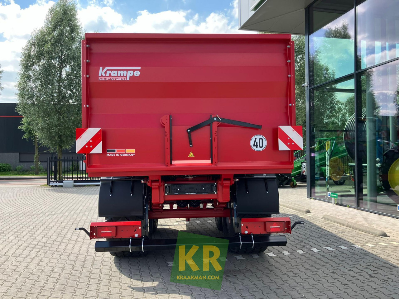 Benne agricole Krampe BIG BODY 700