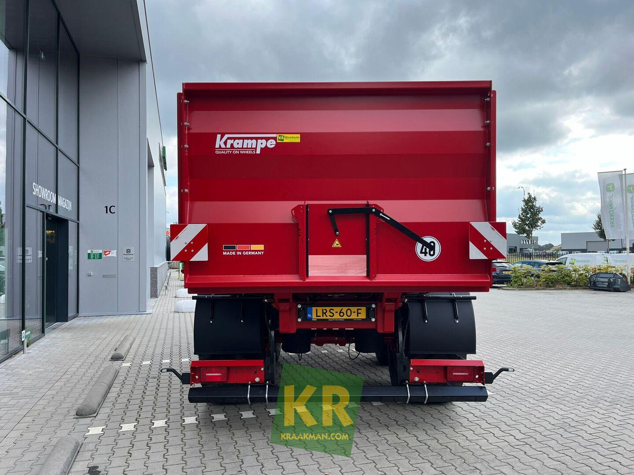 Benne agricole Krampe BIG BODY 700