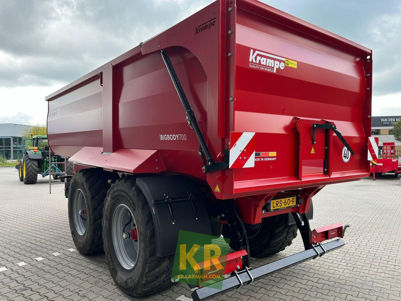 Benne agricole Krampe BIG BODY 700