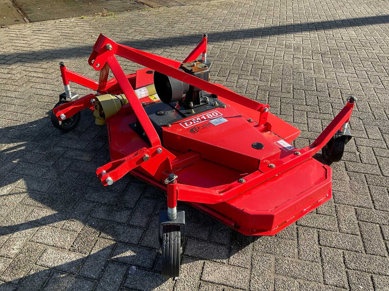 Broyeur/ Épareuse FHM DM180