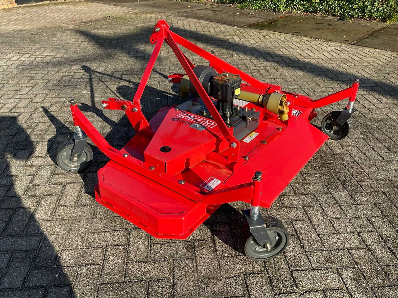 Broyeur/ Épareuse FHM DM180