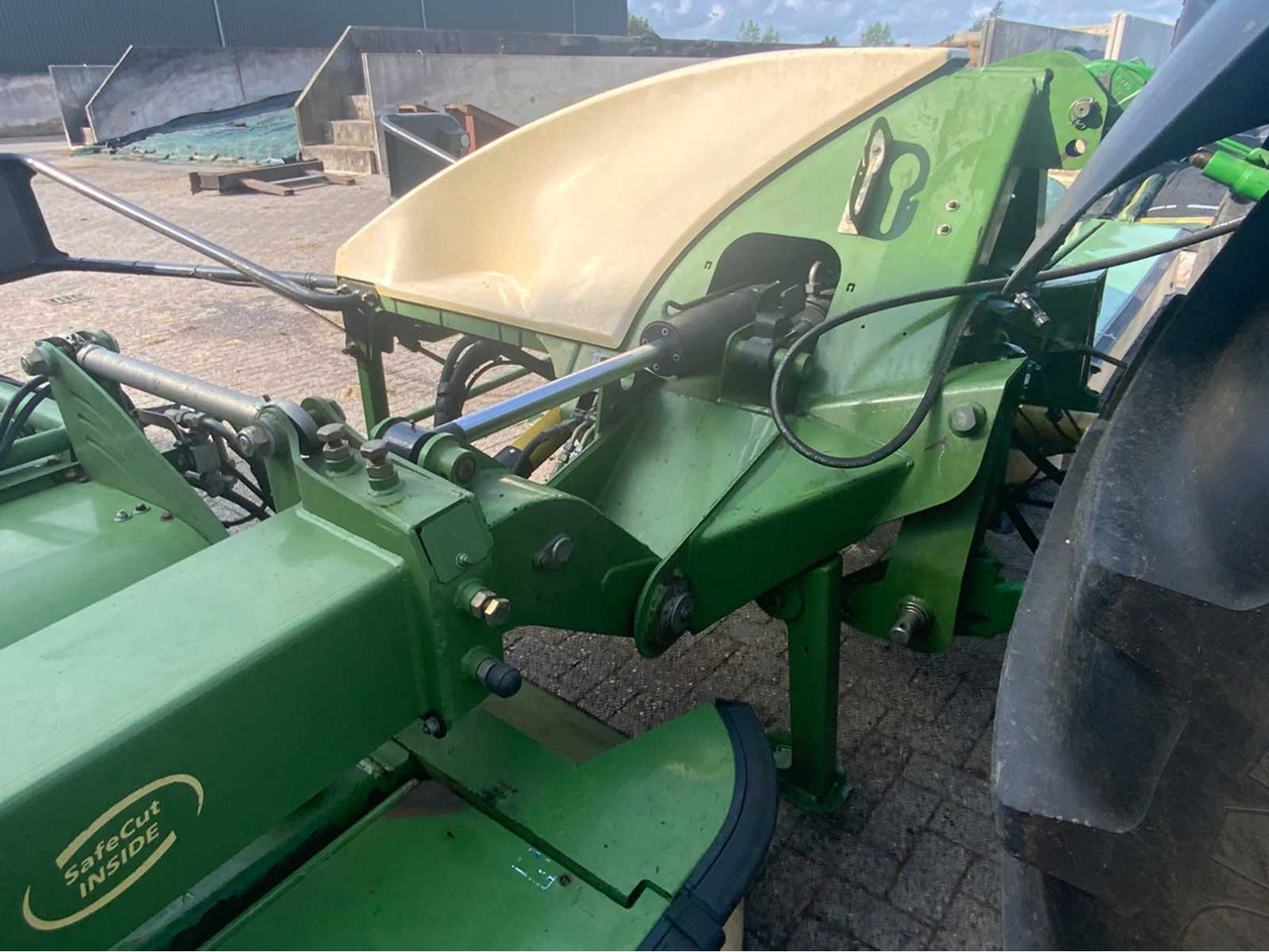 Broyeur/ Épareuse Krone Easycut B 1000 CV C