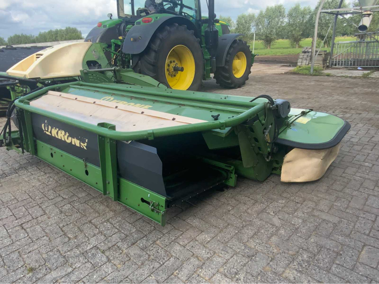 Broyeur/ Épareuse Krone Easycut B 1000 CV C