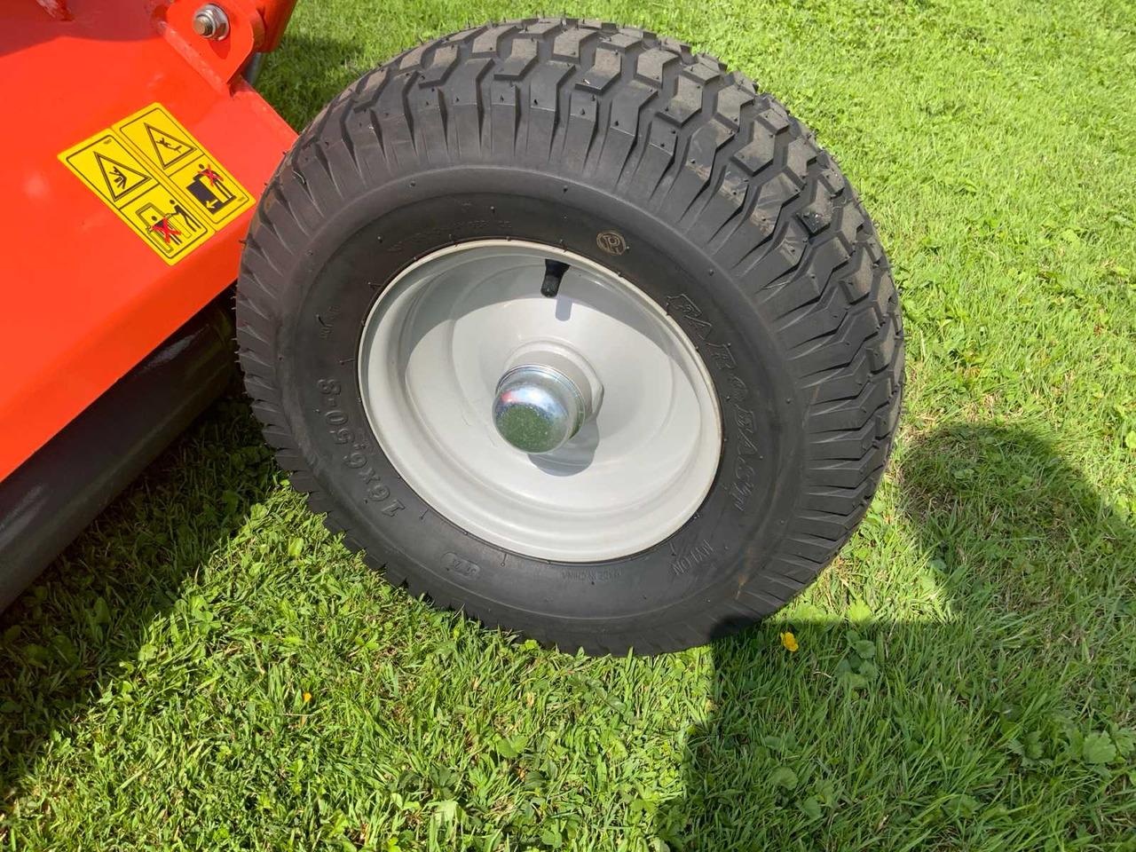 Broyeur à axe horizontal Loma Flailmower ATV120