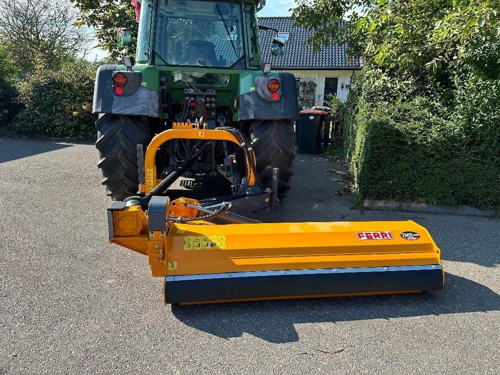 Broyeur d'accotement Ferri ZMTE 2000 PRO (bj 2023)