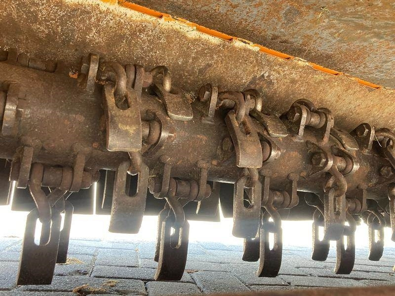 Broyeur d'accotement Votex Roadmaster 1902S