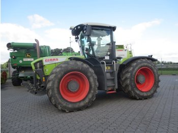 Tracteur agricole CLAAS XERION 3800 TRAC-VC: photos 1