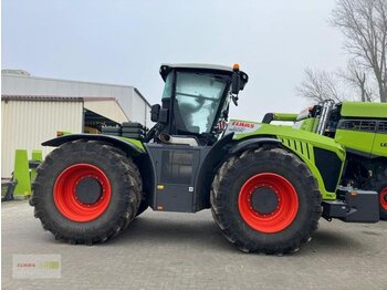 Tracteur agricole CLAAS Xerion 5000 Trac: photos 1