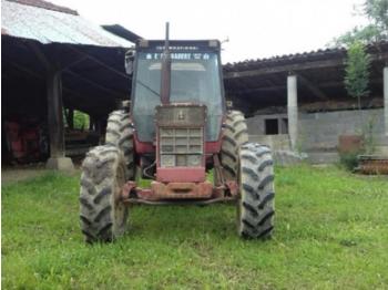 Tracteur agricole Case-IH 1055: photos 1