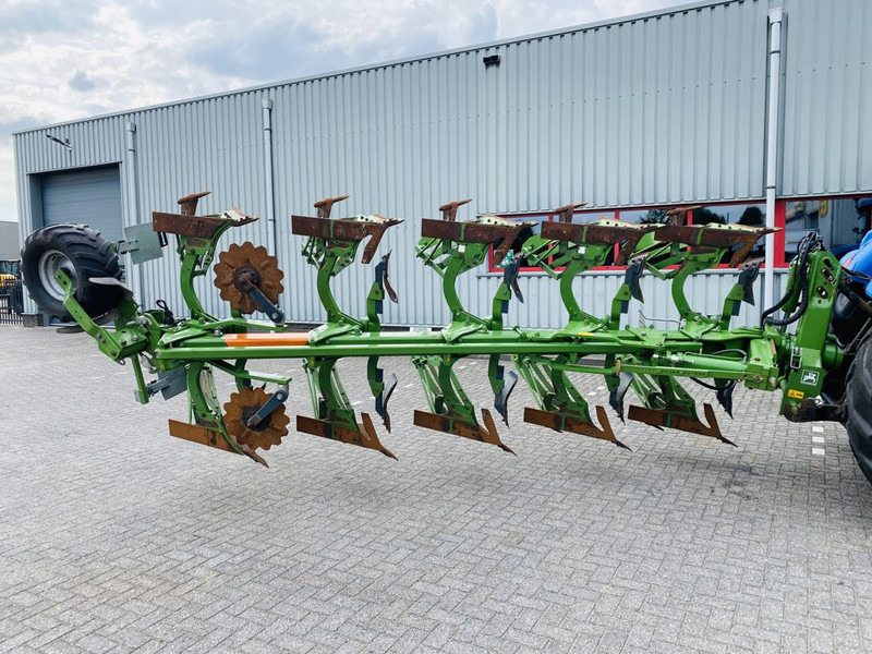 Charrue Amazone Cayros XS V 5 schaar Wentelploeg