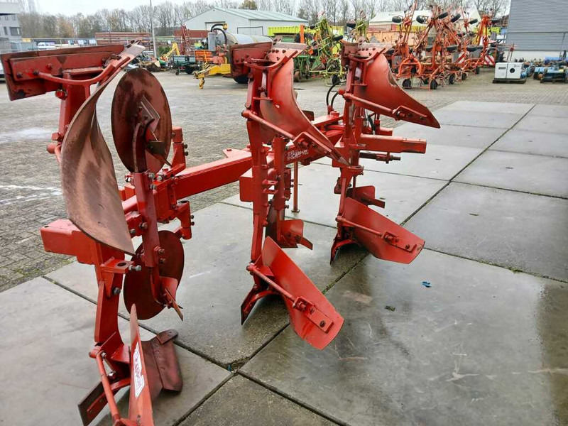 Charrue Cappon HSUP 3