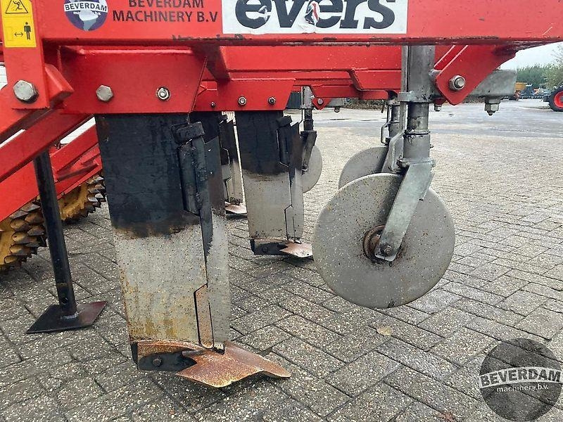Charrue Evers WBG 3-270
