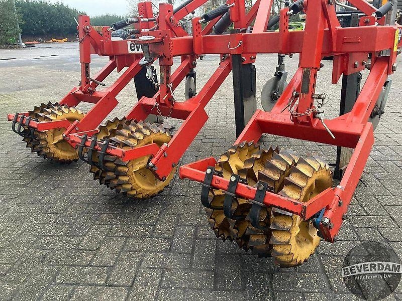 Charrue Evers WBG 3-270