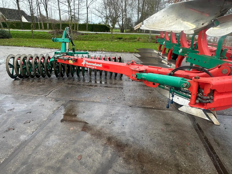Charrue Kverneland LD 100-200-28 Wenteploeg + Vorenpacker Lemken Kuhn