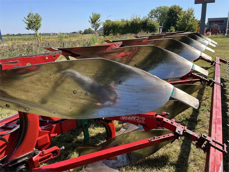 Charrue Kverneland PB-100