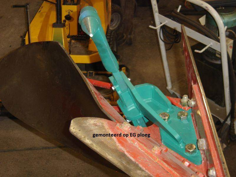 Charrue Kverneland WOELERS