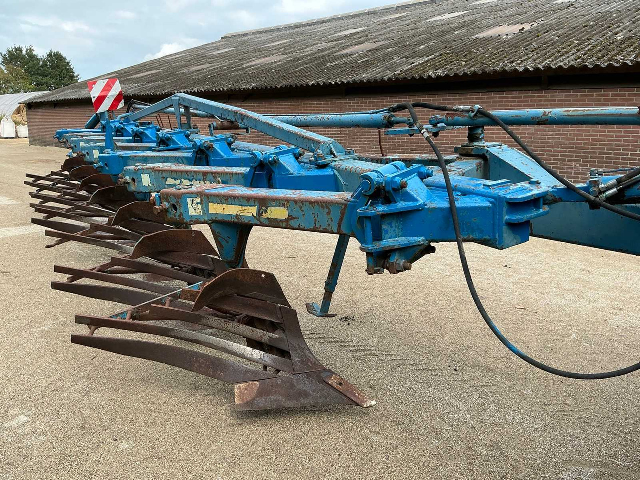 Charrue Rabe werk Condor-avant 200