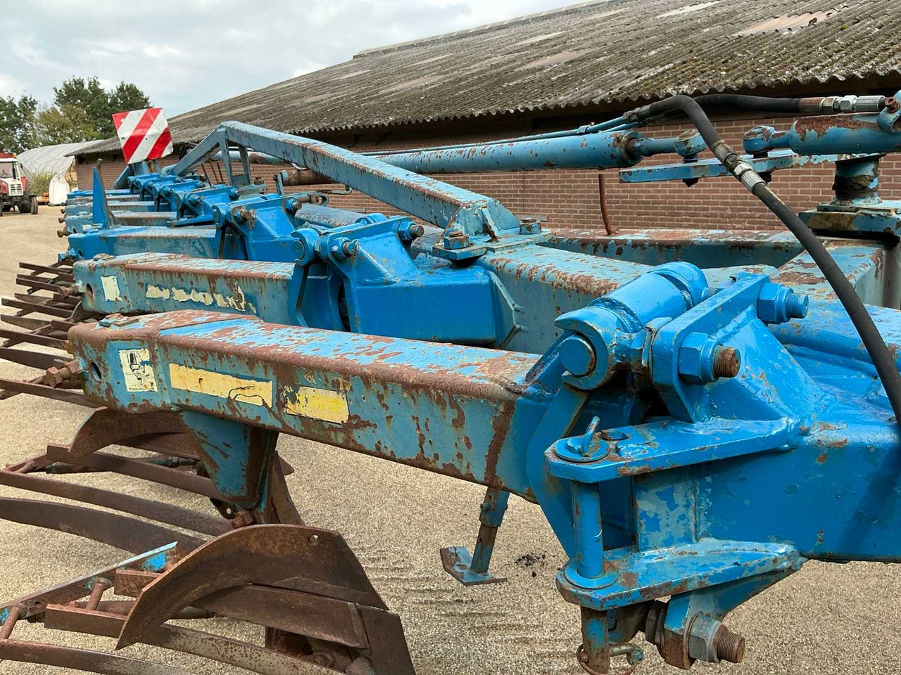 Charrue Rabe werk Condor-avant 200