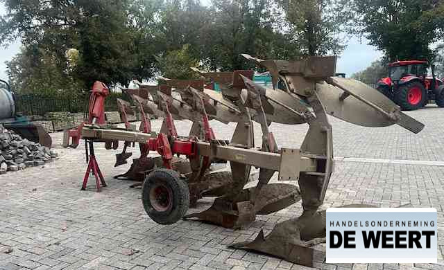 Charrue goizin 5 schaar ploeg