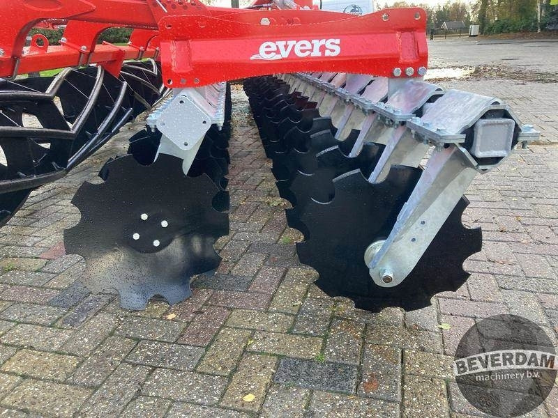 Cover crop Evers Skyros 44-616