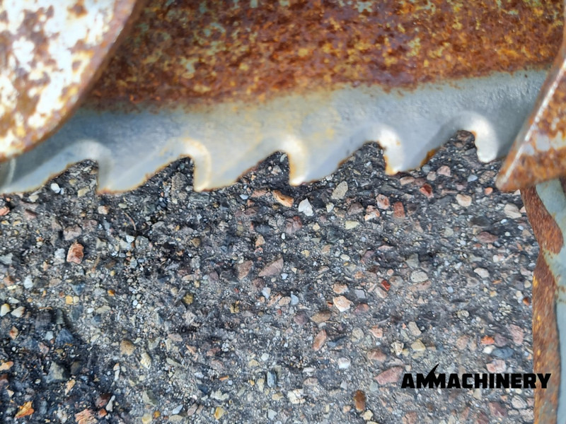 Cueilleur de maïs Claas Orbis 750 i63