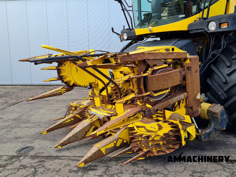 Cueilleur de maïs New Holland 420FI