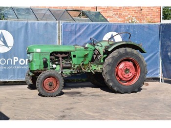 Tracteur agricole Deutz D50 05: photos 1