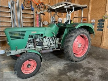 Tracteur agricole Deutz D 6006: photos 1
