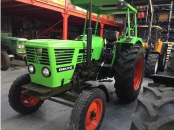 Tracteur agricole Deutz-Fahr D 6806: photos 1