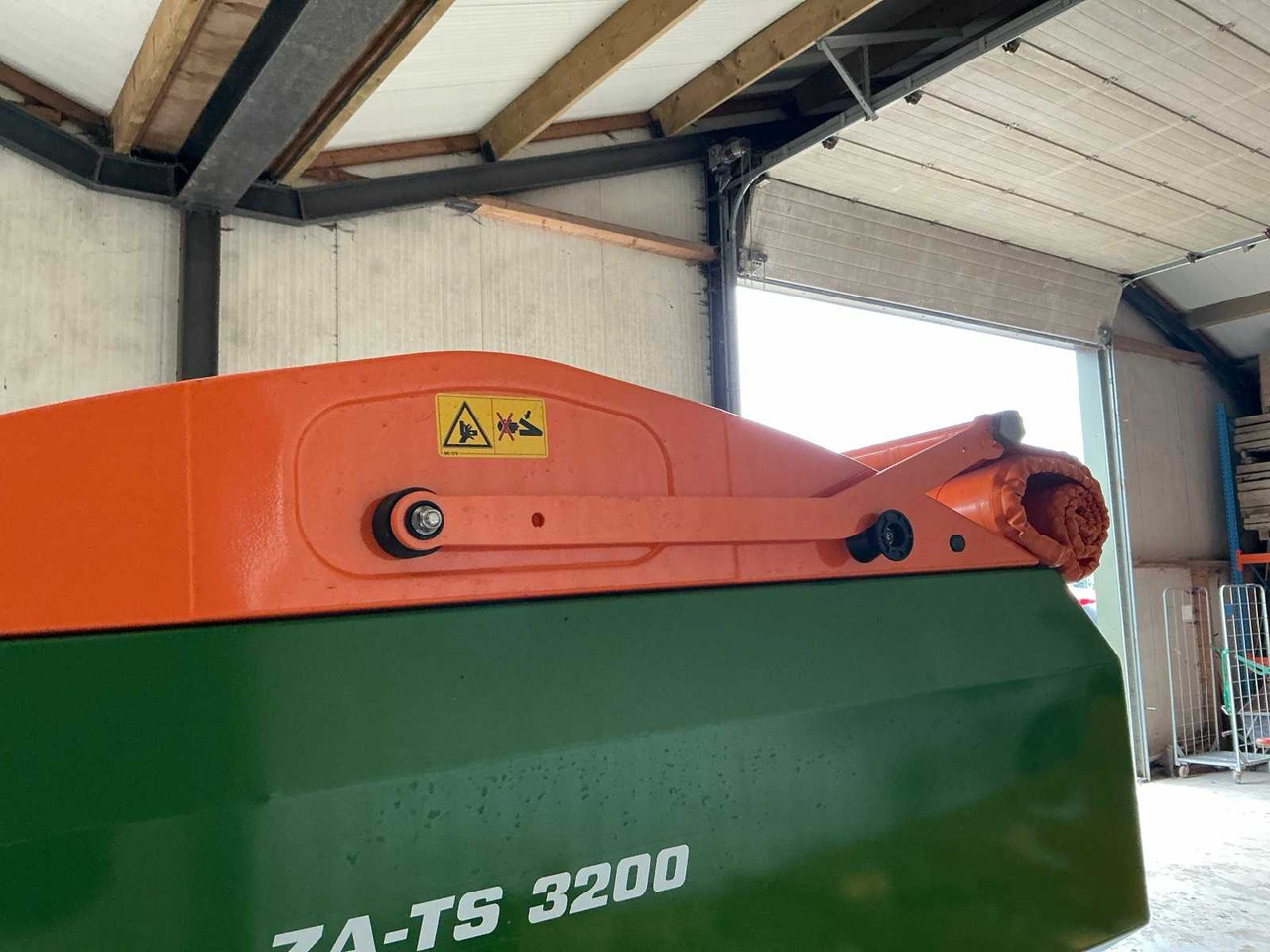 Distributeur d'engrais Amazone ZA-TS 3200