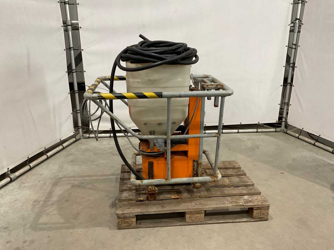 Distributeur d'engrais Lehner Polaro 100