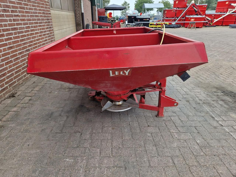 Distributeur d'engrais Lely