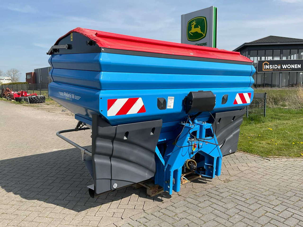 Distributeur d'engrais Lemken Polaris 16
