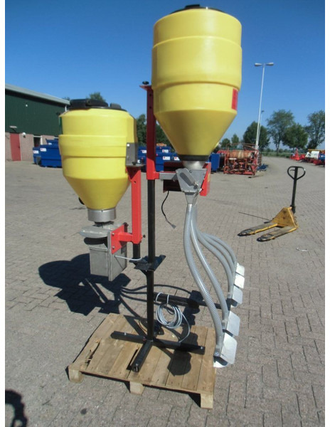 Distributeur d'engrais Onbekend Zaaimachine/strooier