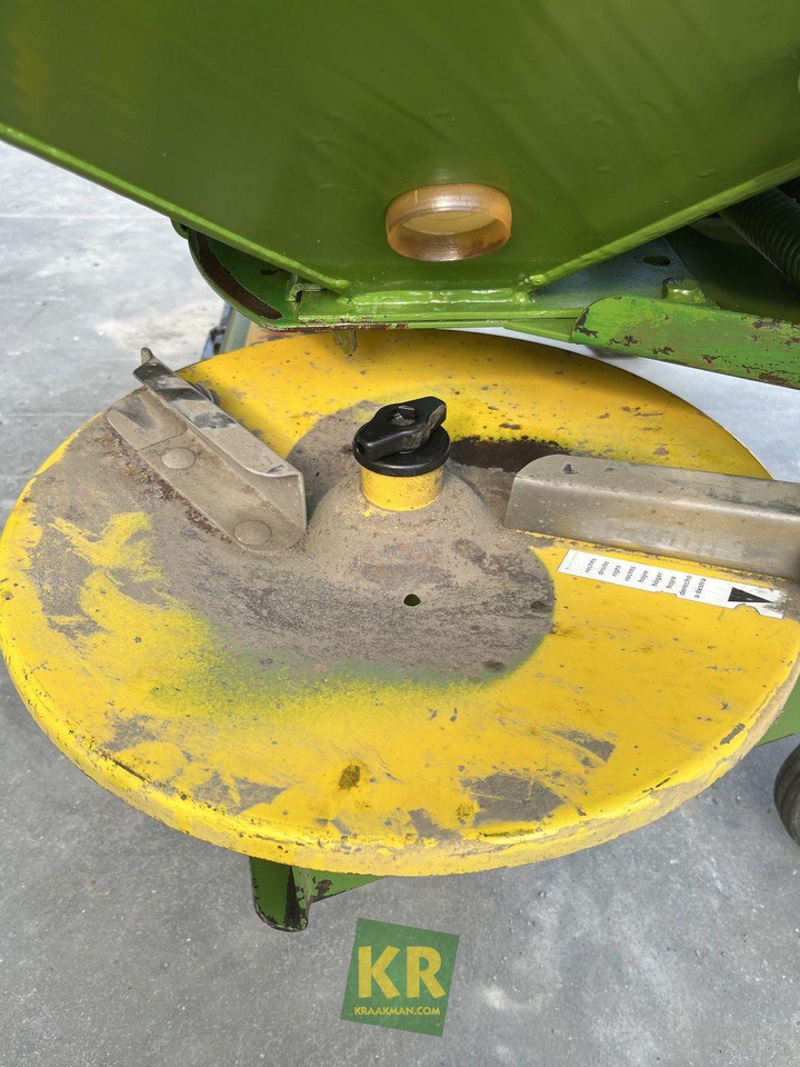 Distributeur d'engrais Overig Amazone