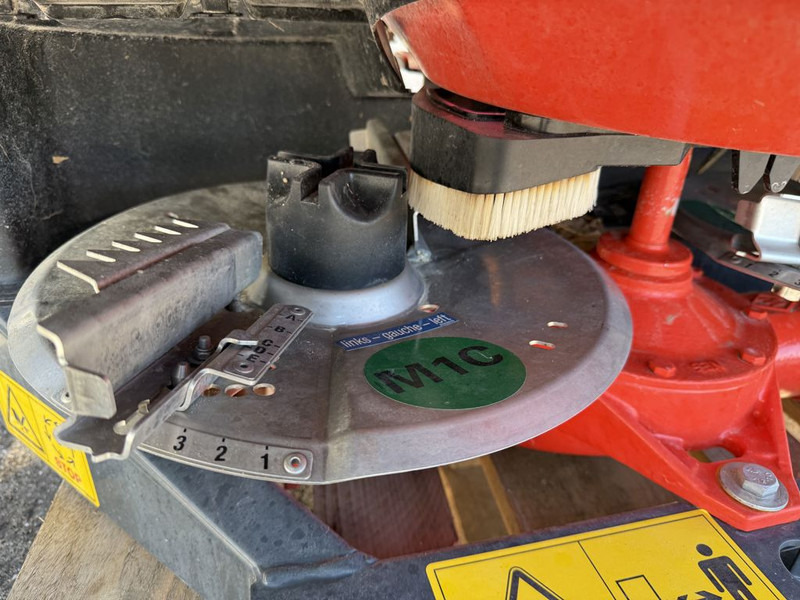 Distributeur d'engrais Rauch MDS 8.2 Kunstmeststrooier