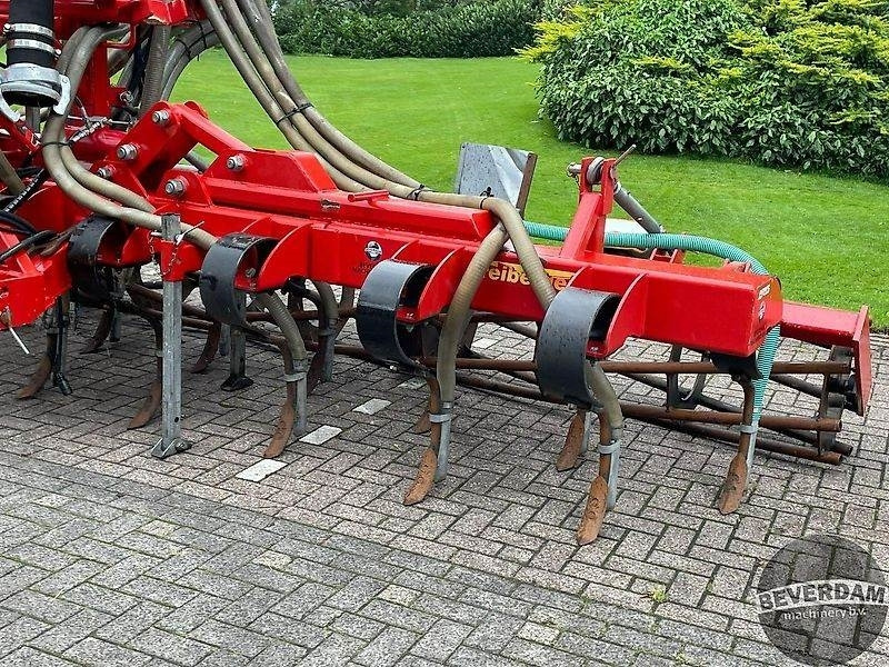 Enfouisseur à dents Evers Freiberger BT19-600