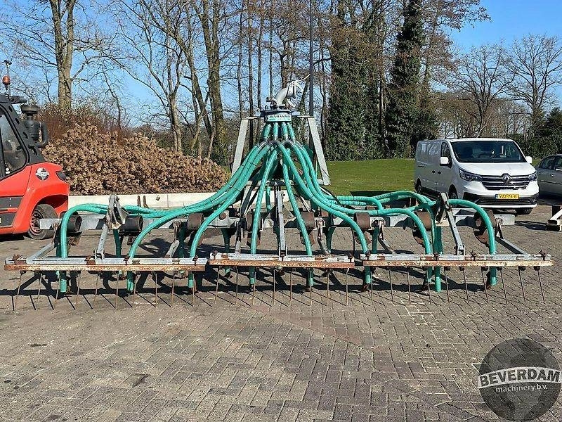 Enfouisseur à dents Jako 600