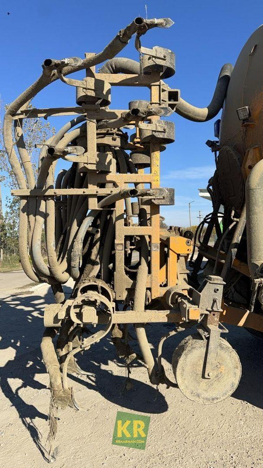 Enfouisseur à dents Veenhuis VMA 5.70